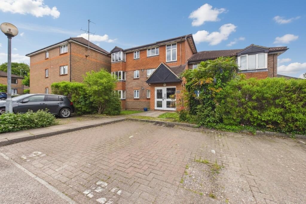 Property main image