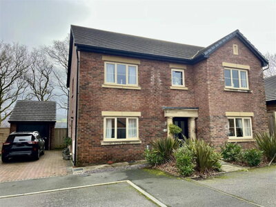 Property on Llys Tirnant, SA18 3PS