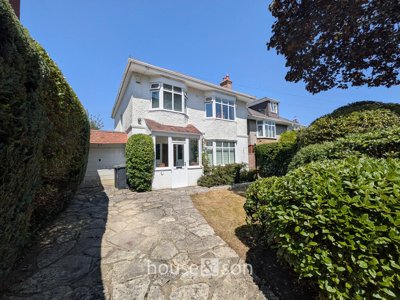 Property on Brackendale Road, BH8 9HY