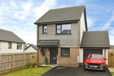 Property on Lower Abbots, EX39 5FH