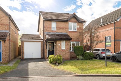 Property on Ashington Close, WN5 0JT