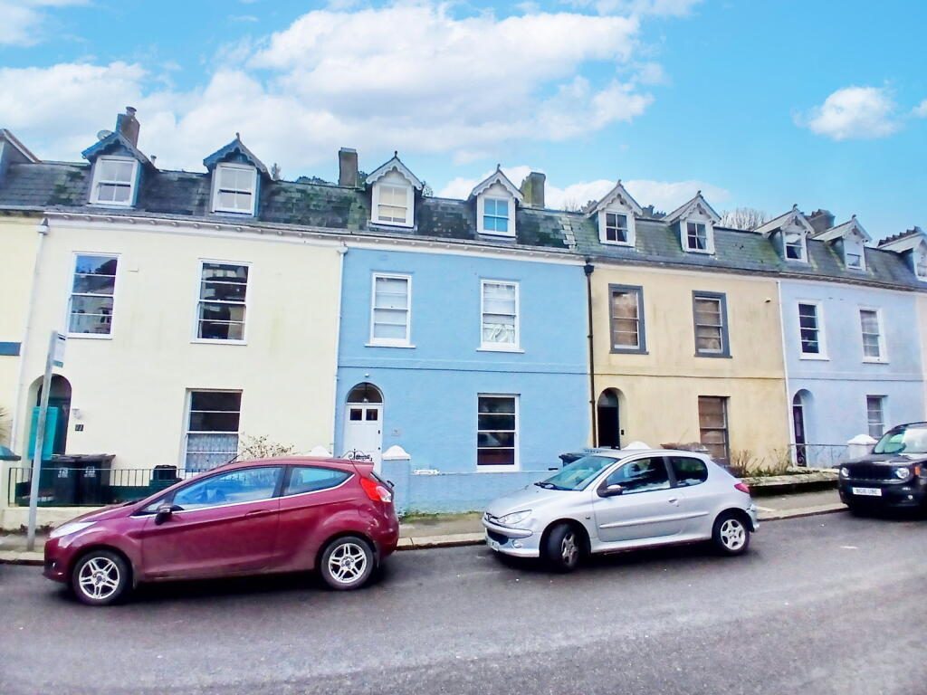 Terraced House