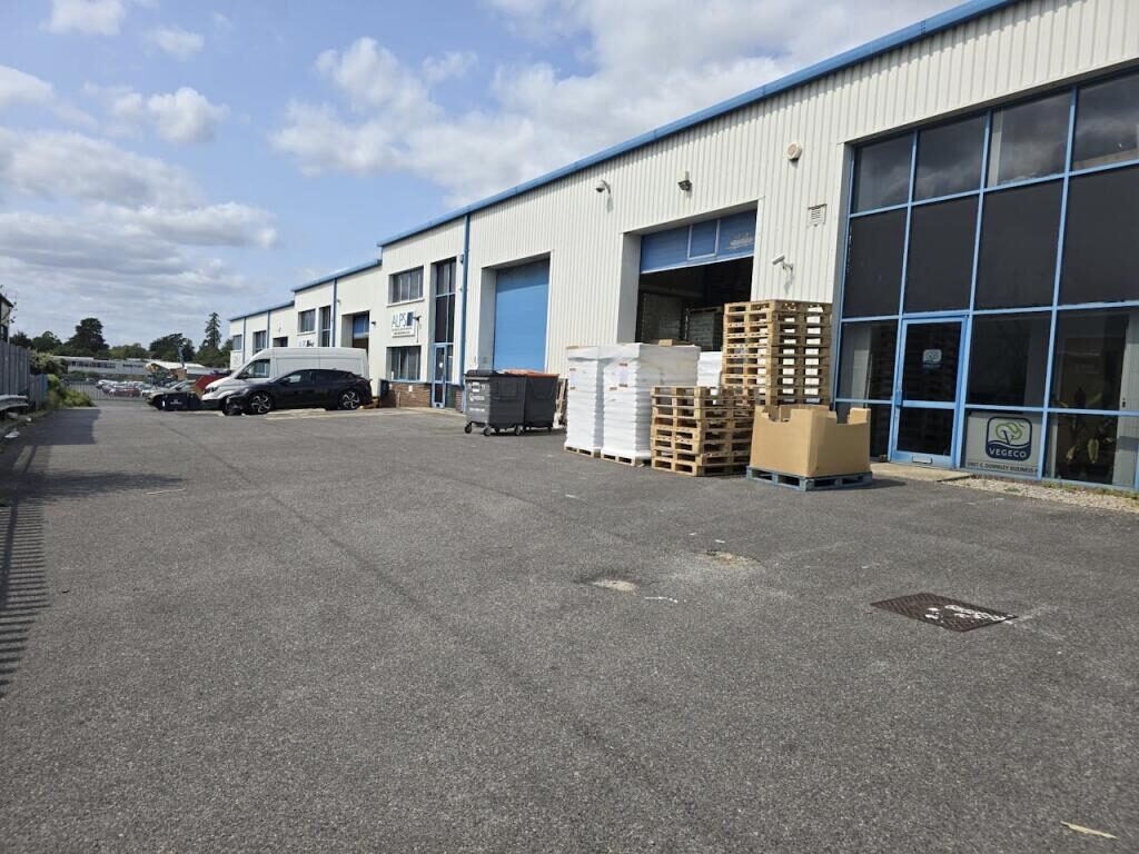 Distribution Warehouse