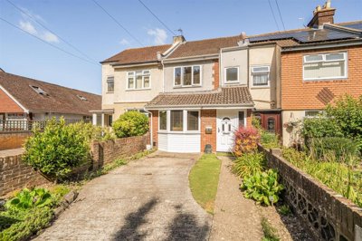 Property on Foxbury Lane, PO13 0AY