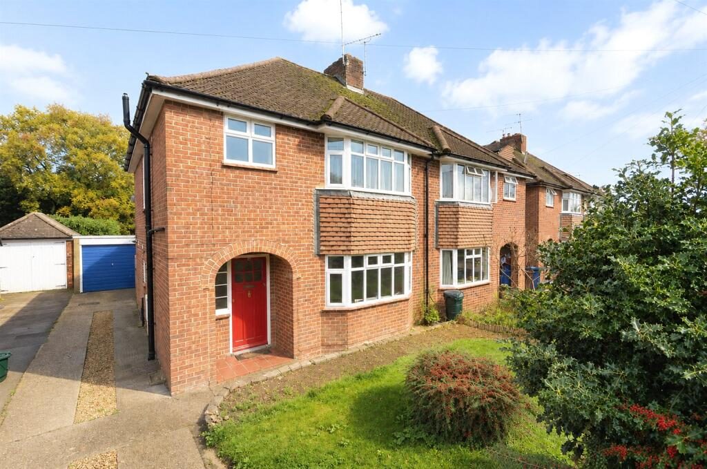 Property main image