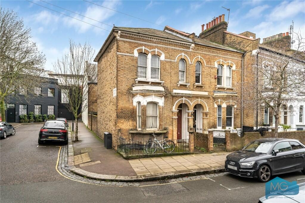 Terraced House