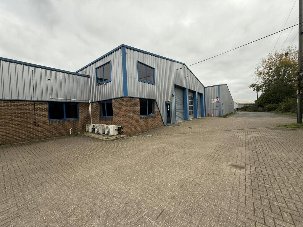 Distribution Warehouse