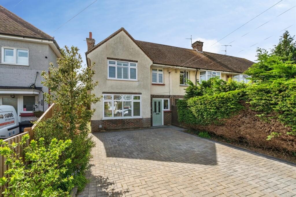 Terraced House