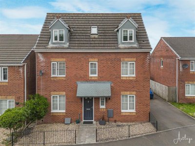 Property on May Drew Way, SA11 2HX
