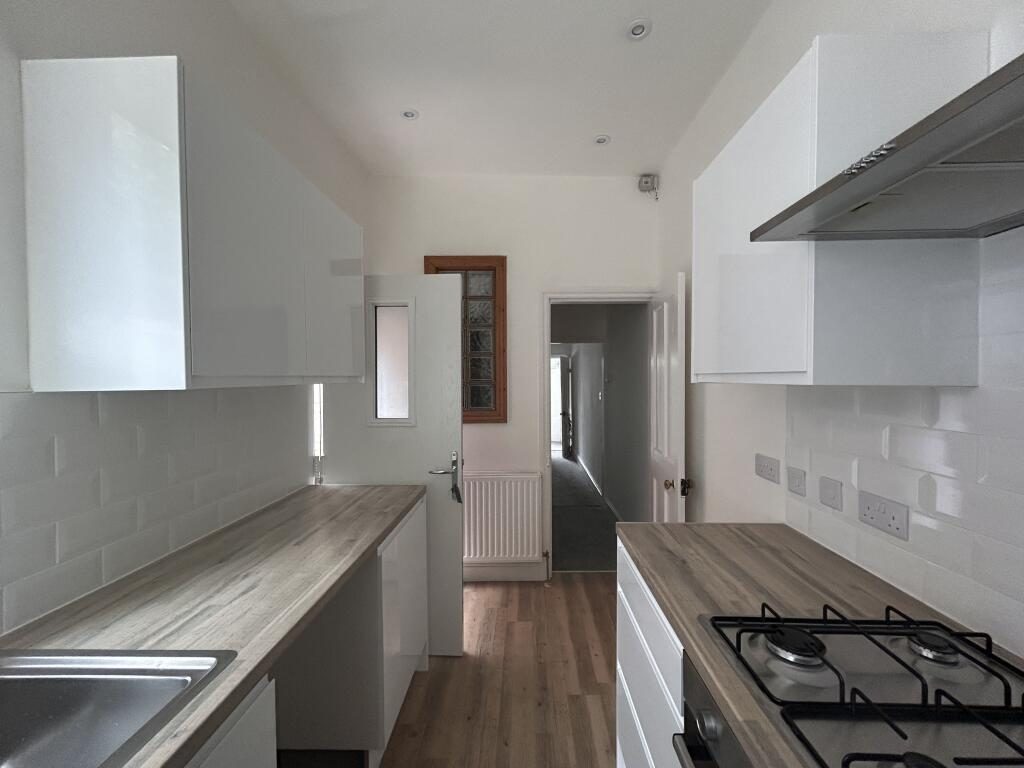 Terraced House