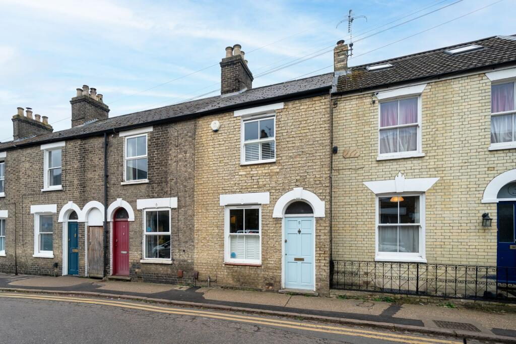 Terraced House