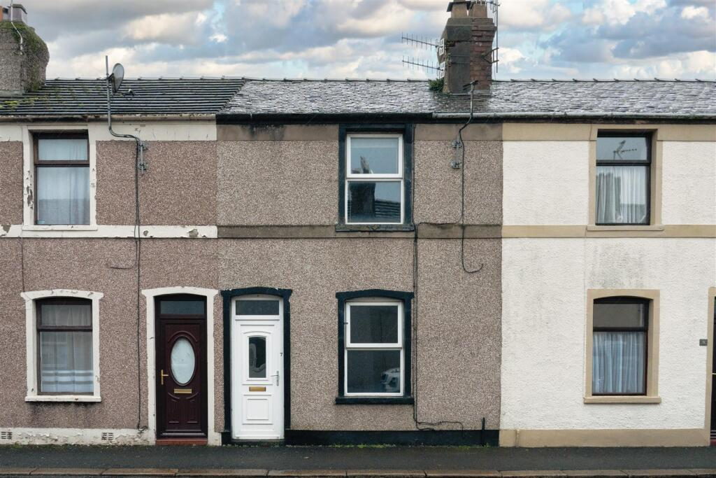 Terraced House