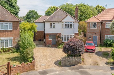 Property on Duncombe Road, GU7 1SF