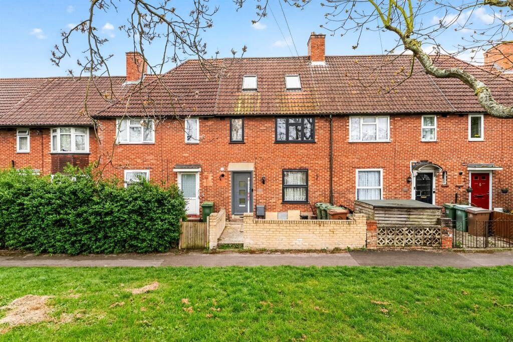 Terraced House
