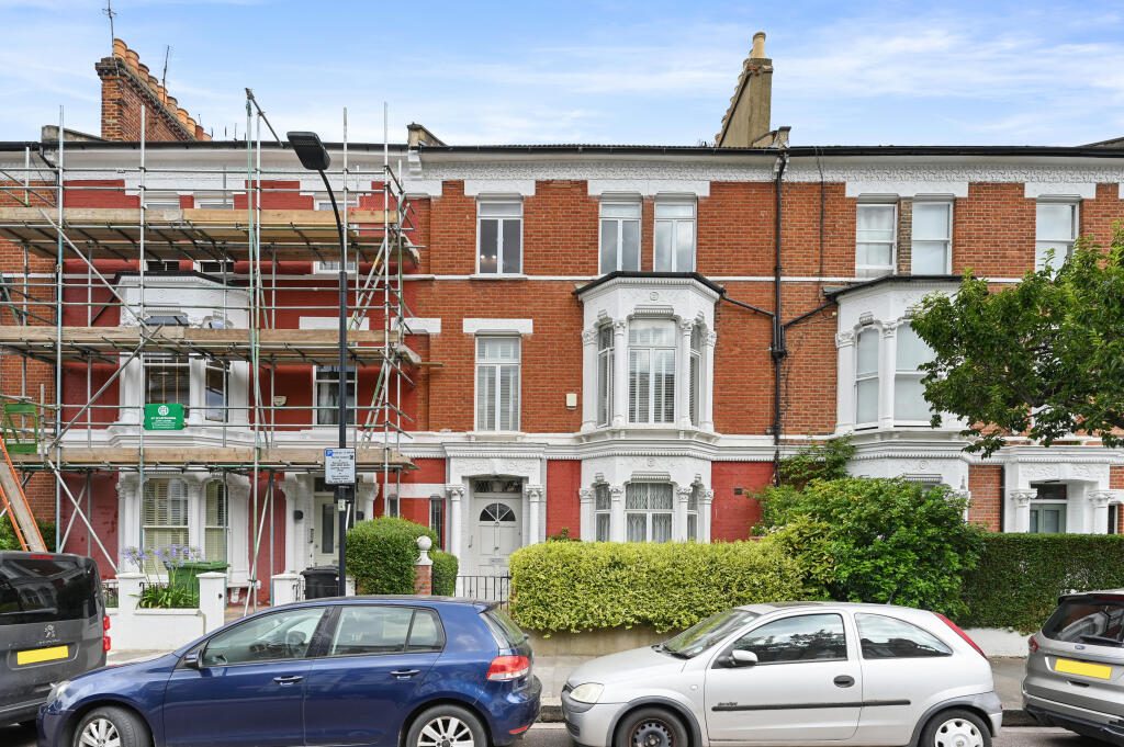 Property main image