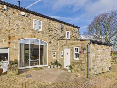 Property on Sanctuary Way, BD16 3LX