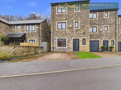 Property on Herons Reach, OL3 7FU