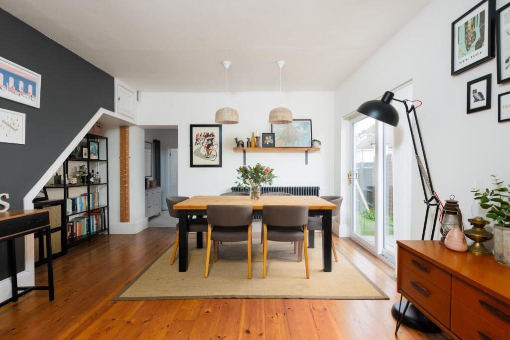 Terraced House