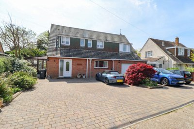 Property on St Helens Road, PO11 0BT