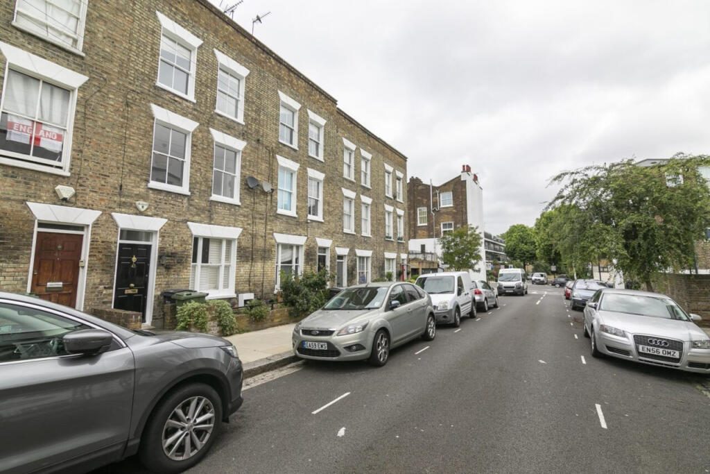 Terraced House