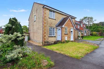 Property on Cwrt Nant-Y-Felin, CF83 1TP