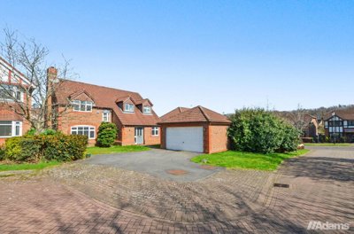 Property on Briarwood, WA7 6UQ