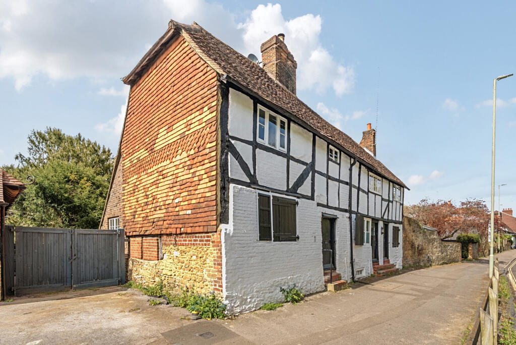 Terraced House