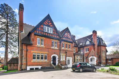 Property on Crowthorne Road, GU47 8PF