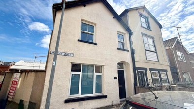 Property on Jubilee Street, LL30 2NZ