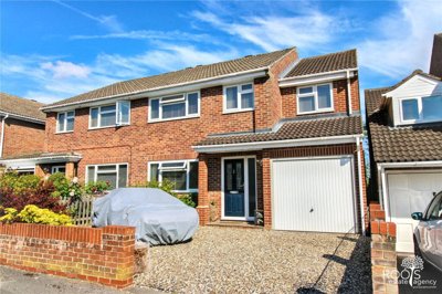 Property on Trent Crescent, RG18 3DN