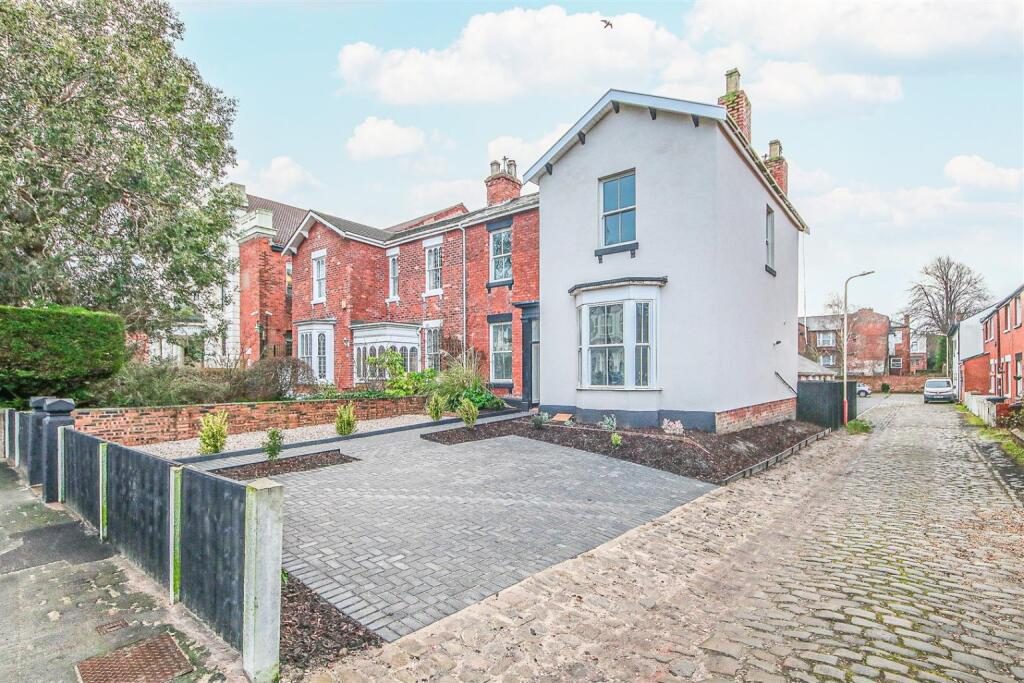 Detached House