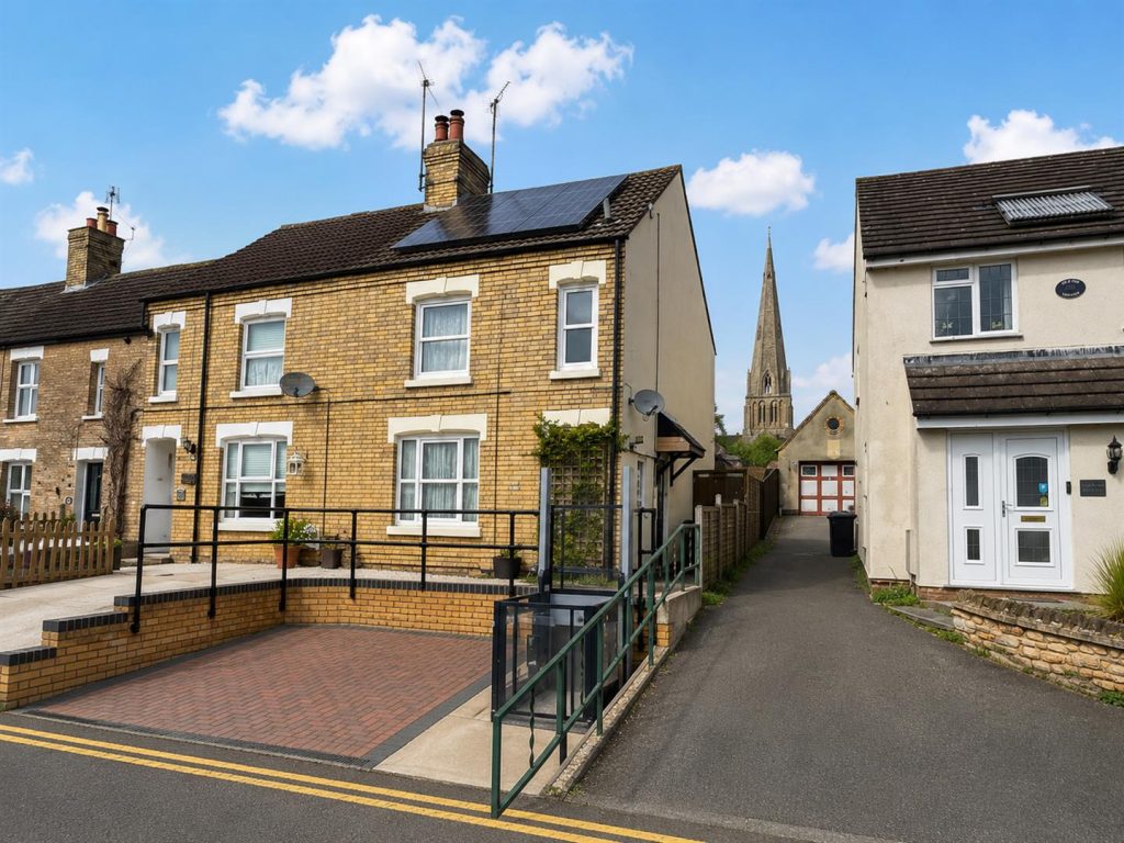 Terraced House