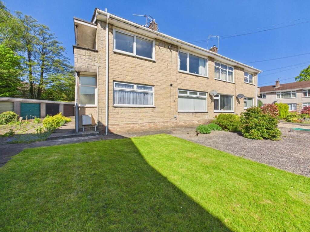 Ground Maisonette
