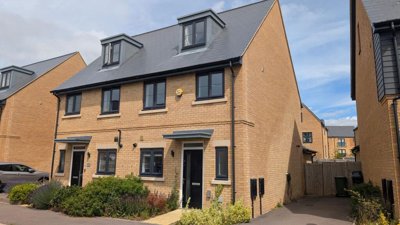 Property on OX12 7FW