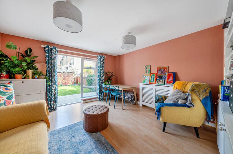 Terraced House