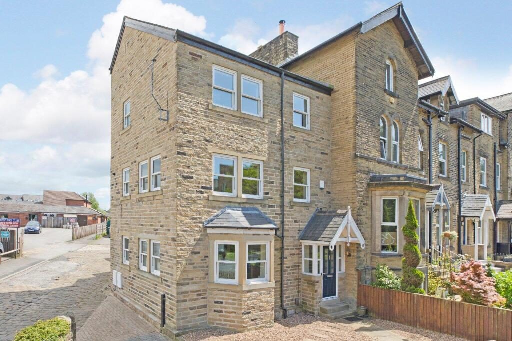 Terraced House