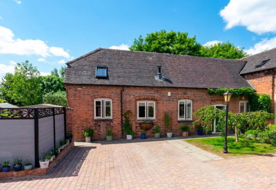 Property on Coulter Lane, WS7 9EY