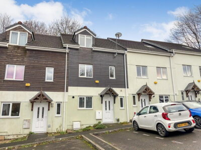 Property on Old Totnes Road, TQ11 0FG