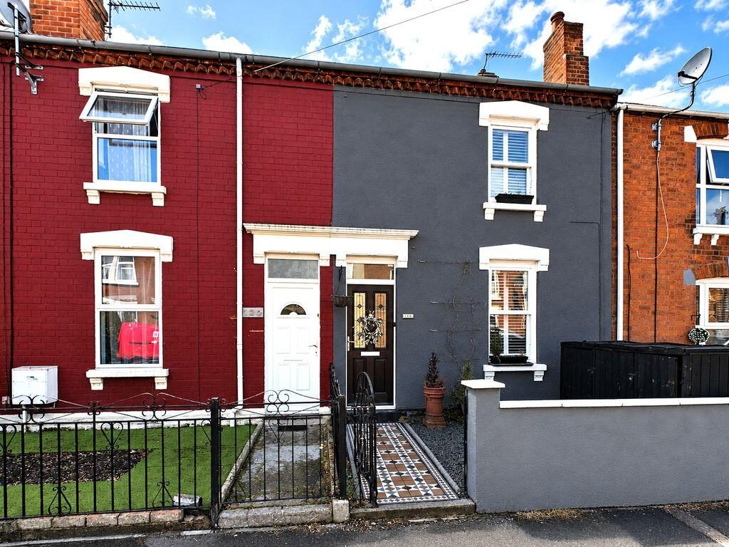 Property main image