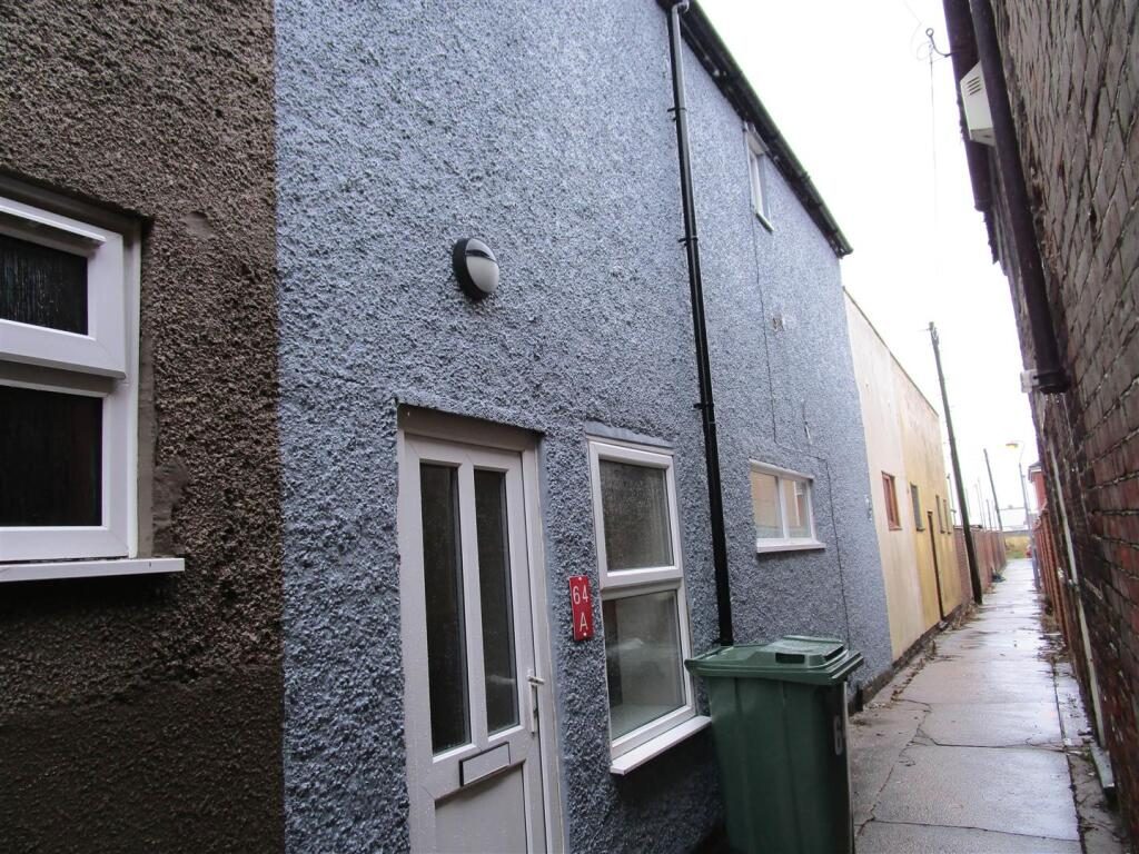 Terraced House