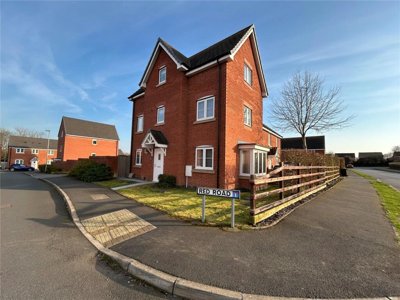 Property on Red Road, NN11 3FL