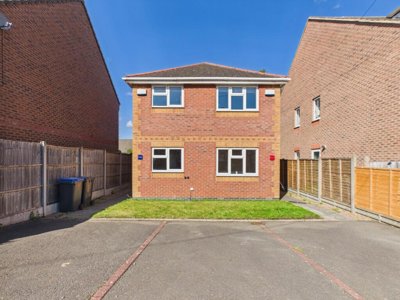 Property on Rossendale Road, LE9 7LX