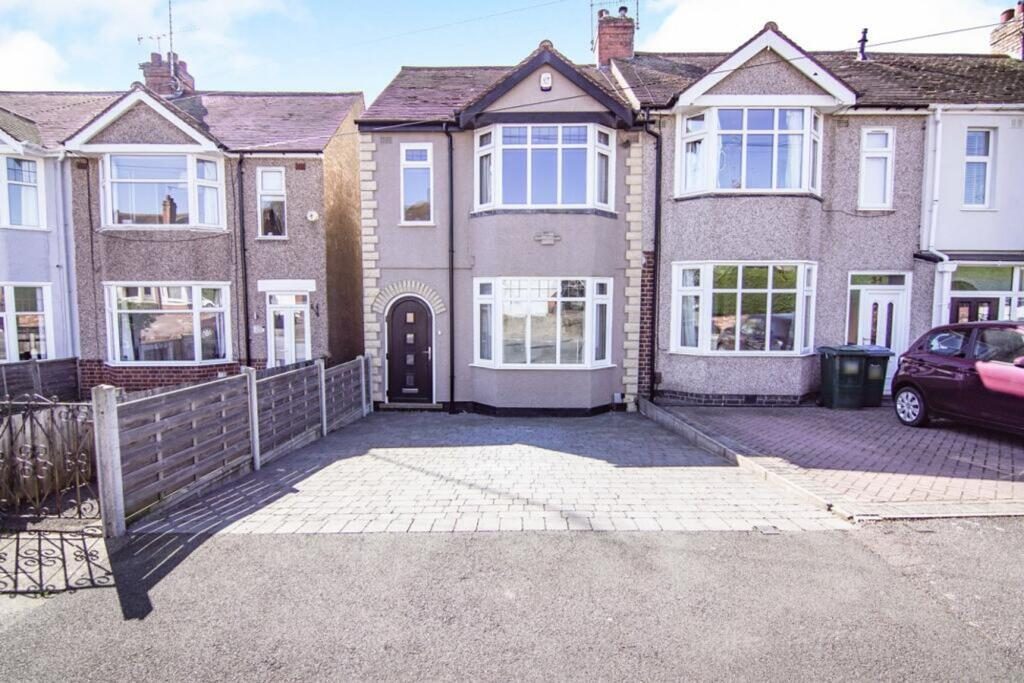 Terraced House
