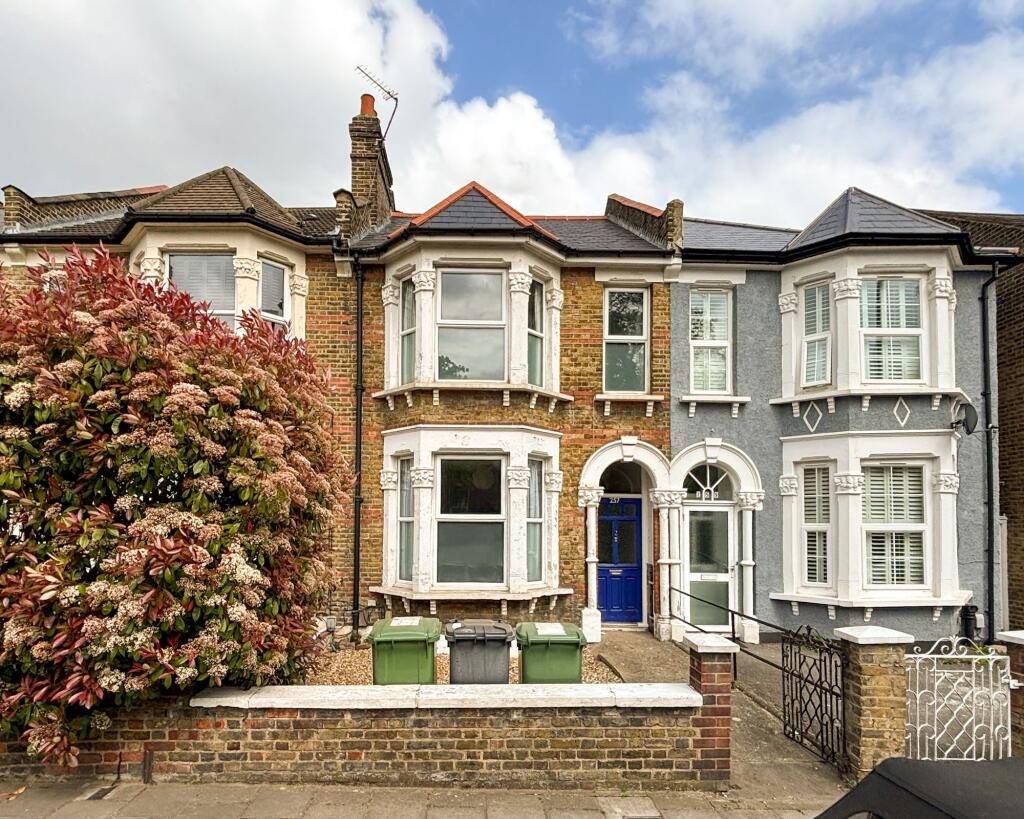 Terraced House