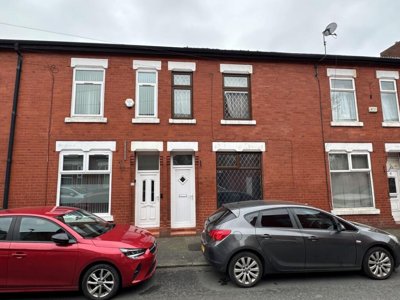 Property on Chatsworth Road, M18 7AF