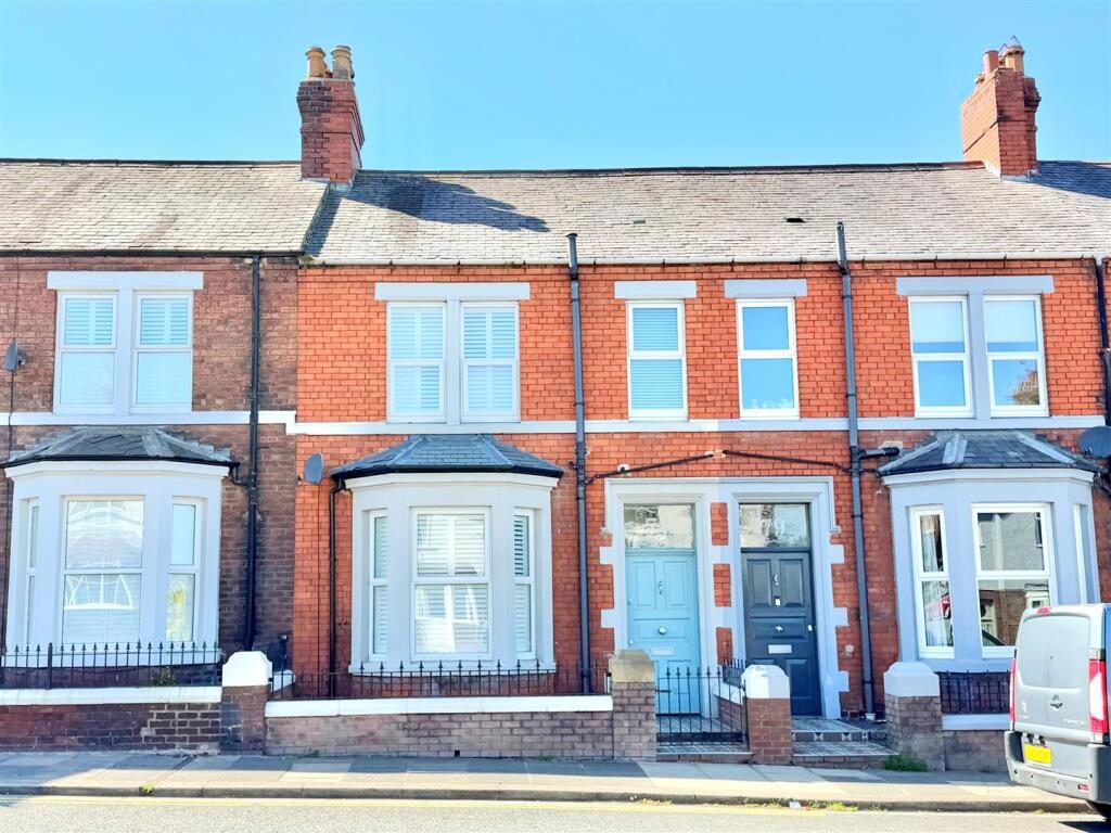 Terraced House
