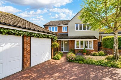 Property on Furze Grove, SG8 9NH