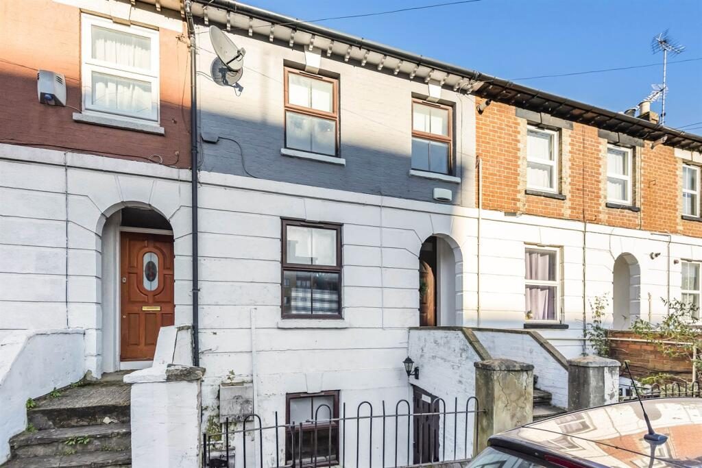 Terraced House