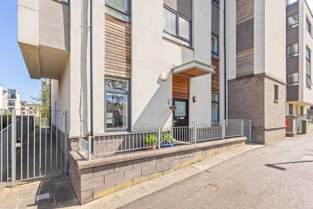 Thumbnail 10