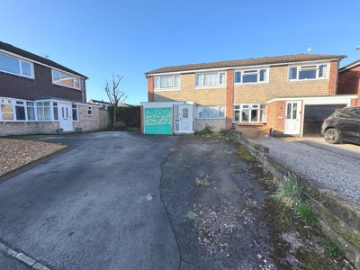 Property on Rochford Close, ST13 8JH